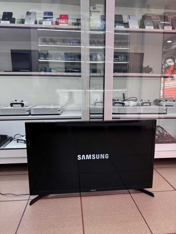 Tv Non -Smart Samsung