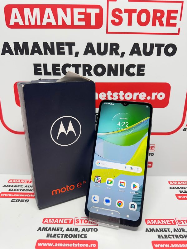 Motorola E13